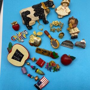 Teacher Brooch Bundle Lot Of 12 Kitchy Avon Apple Back To School Teacher Gifts